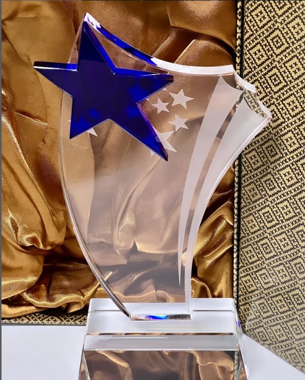 Blue Star Brillance — David Sports & Engraving